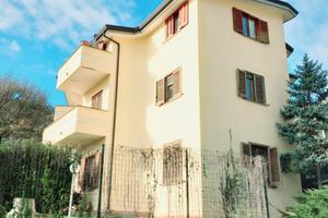 Caserta-Vaccheria attico di 160 mq+2 posti+cantina