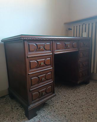 scrivania in noce anni 70 con 6 cassetti  ee 