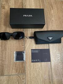 Occhiali  da sole “PRADA MILANO”