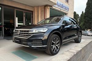 VOLKSWAGEN Touareg 3.0 V6 TDI SCR Elegance ESENT