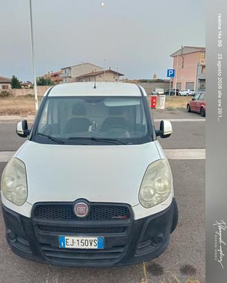 furgone fiat doblo maxi