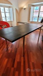 Tavolo-scrivania IKEA nero e acciaio