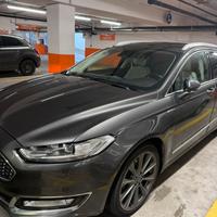 Ford mondeo vignale