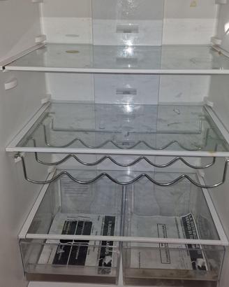 Ripiani in Vetro e Cassetti Frigo per Smeg FC381BN