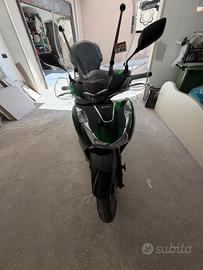 Sh 150i Verde Vetro ABS 2026