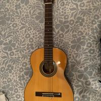 Chitarra classica Aria AK-30 con custodia