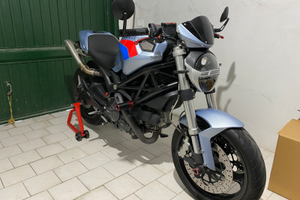 Ducati Monster 696+