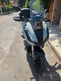 Honda adv350 , come nuovs