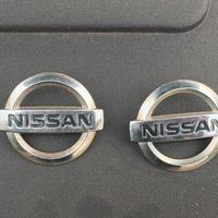 Logo Nissan cerchi