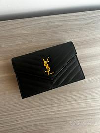Pochette Yves Saint Laurent