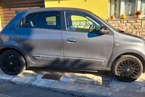 twingo elettrica urban night