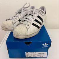 Adidas SUPERSTAR