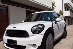 MINI COUNTRYMAN R60 1.6d 90cv neopatentati