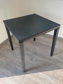 Tavoli SCAB sovrapponibili 70x70