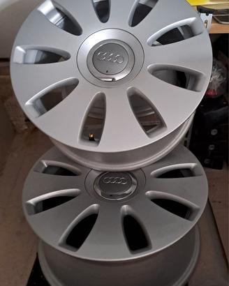 4 Cechi in lega  R16 x Audi A4 NUOVI