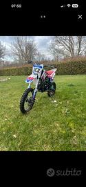 Pit bike 125 lem