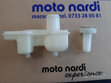 Vaschetta e tappo olio freni ligier