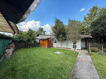 CASA SEMINDIPENDENTE A DOLO