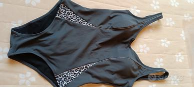 costume intero tg. 44-46