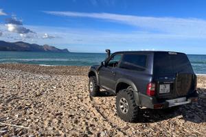 Nissan patrol gr y61