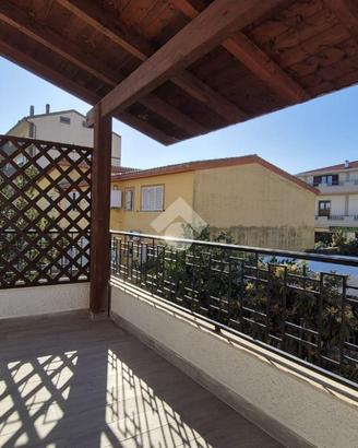 3 LOCALI A CAPOTERRA