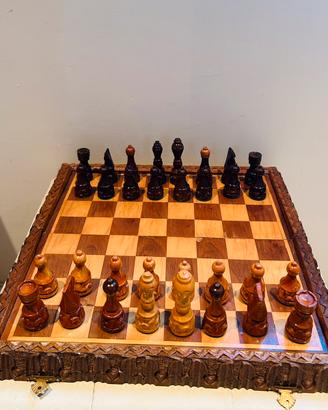 Scacchiera pieghevole in legno