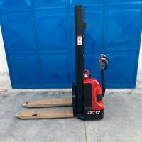 Traspallet sollevatore M.3 elettrico 12 Q