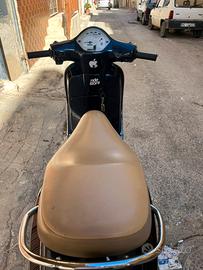 Vespa lx 125