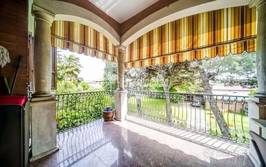 ARSAGO SEPRIO - VILLA CON GIARDINO E STUDIO PROFES