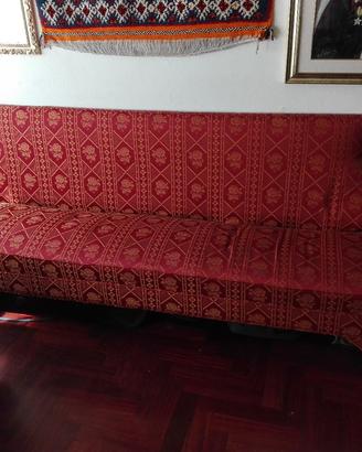 Divano antico € 140