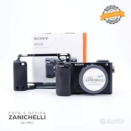 Sony A6100 + CAGE SMALLRIG 324 Scatti Usato (G681)