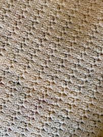 Stola di lana bianca