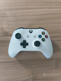 Controller Xbox One (1708) per riparazioni