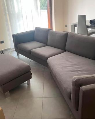 Divano Calligarig con pouf