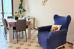 MORTARA CENTRO: AMPIO TRILOCALE CON AUTORIMESSA