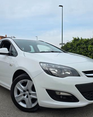 OPEL ASTRA COSMO 1.6 DIESEL N1 2016 NUOVISSIMA