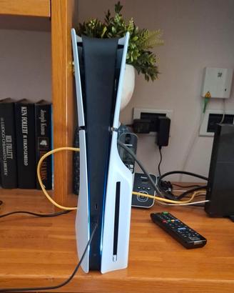 ps5 slim 2025..il lettore disco è  a parte 