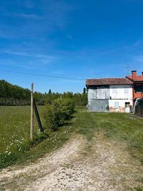 Terreno con rustico