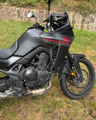 Honda Transalp 750