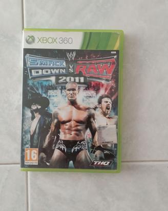 gioco SmackDown vs RAW 2011 per Xbox 360 - Leggere