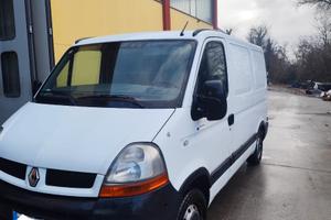 Renault master