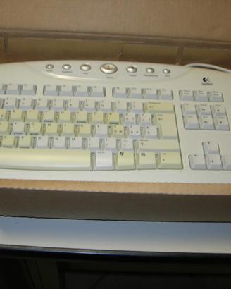Tastiera Logitech bianca