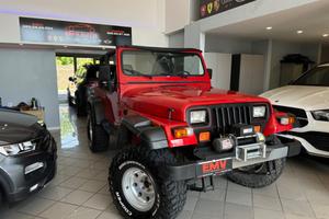 Jeep Wagoneer 2..5 benzina