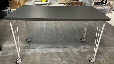 Tavolo / scrivania 120x60 con ruote