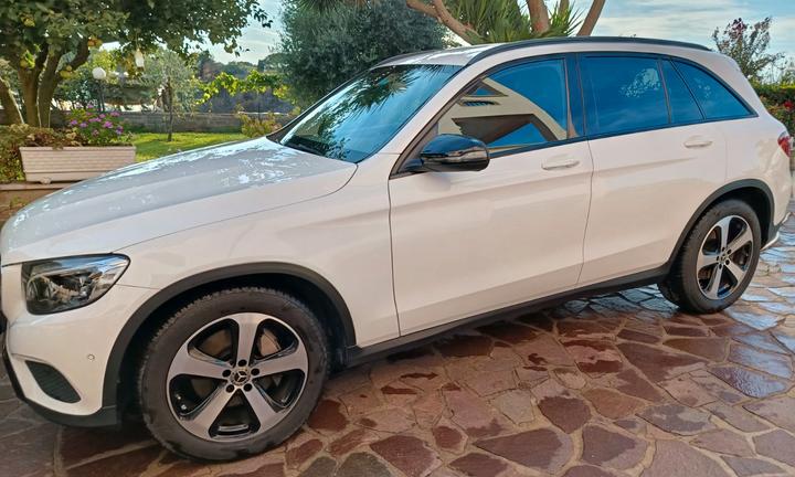 Mercedes GLC 220 d Sport 4 Matic anno 2018