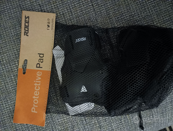 Paragomiti e paraginocchia bimbi