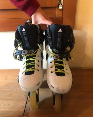 Pattini in linea rollerblade lightning 110
