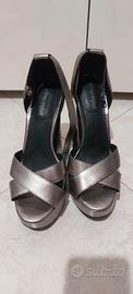Sandali Jeffrey Campbell