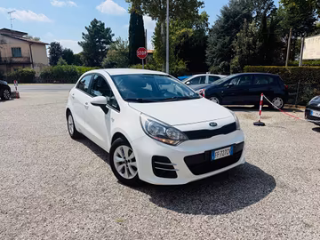 Kia Rio 1.1 CRDi 5p. Cool