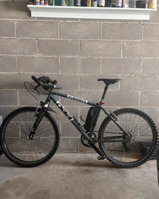 Diamondback DBR 26” Gravel / ATB Touring